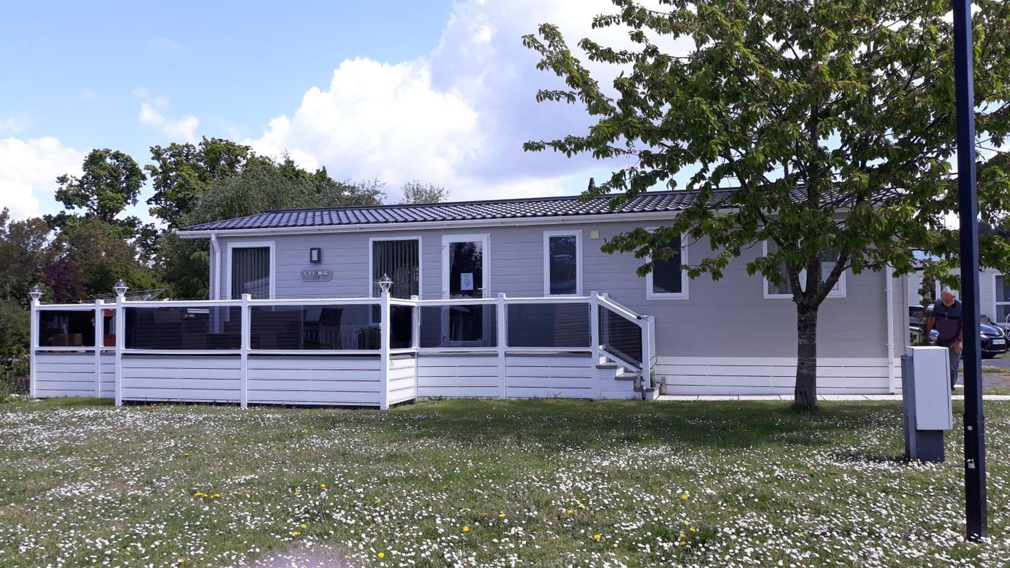 Luxury 6 Berth Lodge At Quince 10 Ferndown Dış mekan fotoğraf
